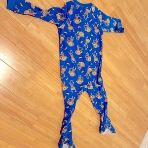 Child of mine made by carter’s 4T baby fleece onesie